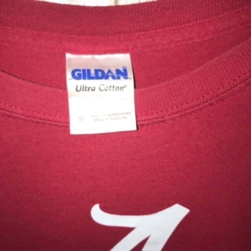 Alabama Crimson Tide Women’s S Red Logo Tee NCAA College Football Shirt Game Day - Picture 4 of 4